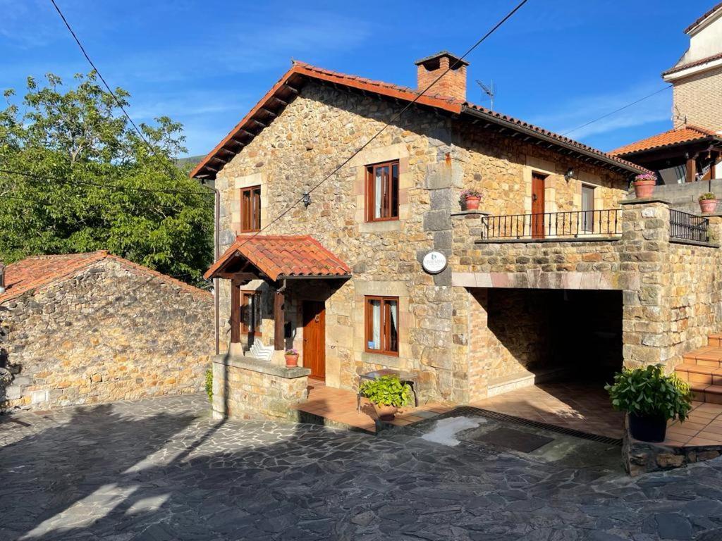 Apartamentos Rurales La Casa Vieja De Alceda Zewnętrze zdjęcie