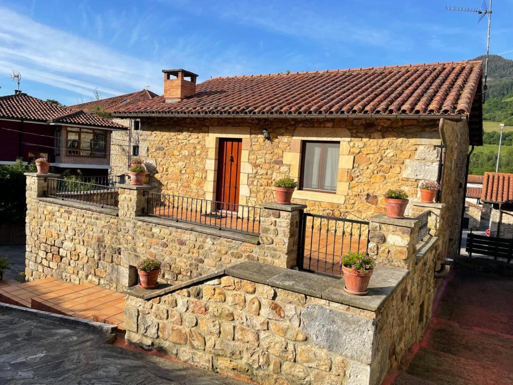 Apartamentos Rurales La Casa Vieja De Alceda Zewnętrze zdjęcie