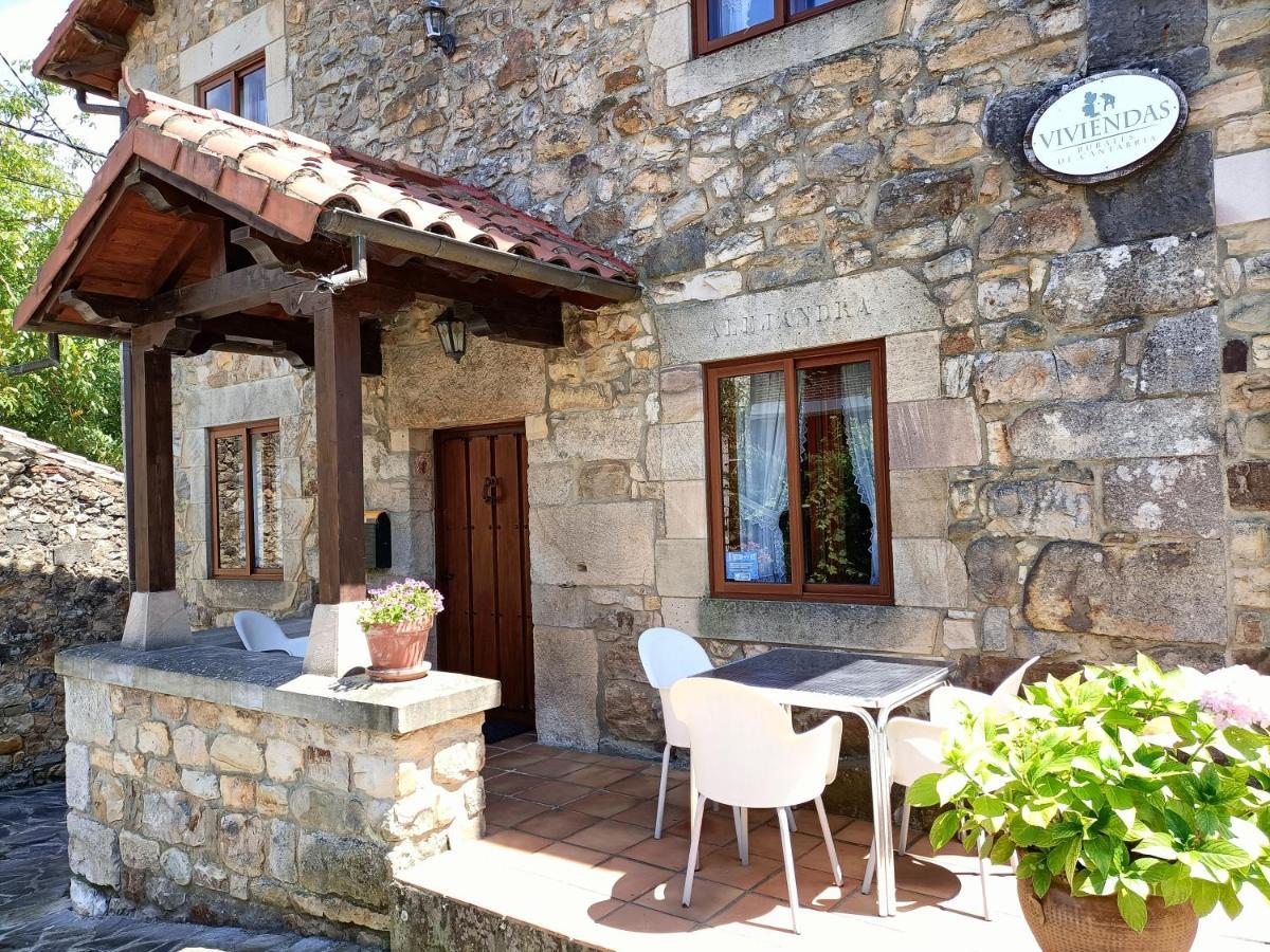 Apartamentos Rurales La Casa Vieja De Alceda Zewnętrze zdjęcie