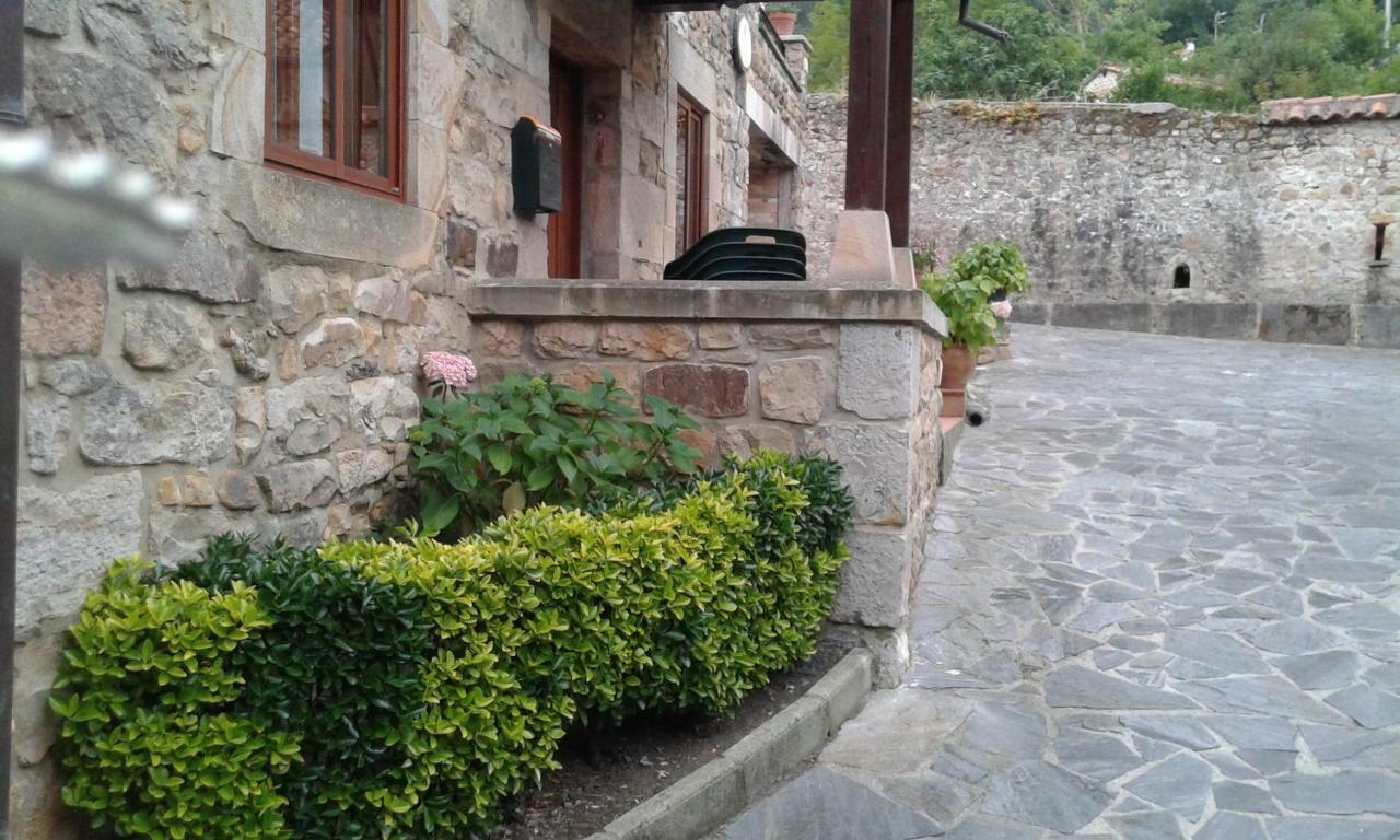 Apartamentos Rurales La Casa Vieja De Alceda Zewnętrze zdjęcie